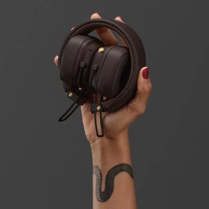 Marshall Major V Wireless Headphones, Brown